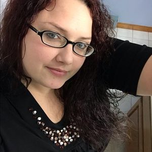 Meet your Posher, Beth